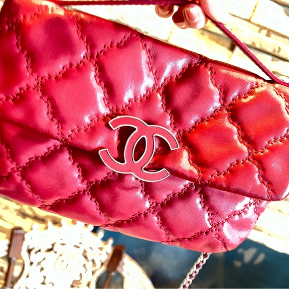 Chanel Burgundy Quilted Shoulder Bag - Picture 11 of 16